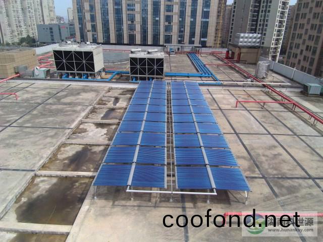 深國投（龍灣）商業廣場太陽能熱水係(xi)統(tong)工程