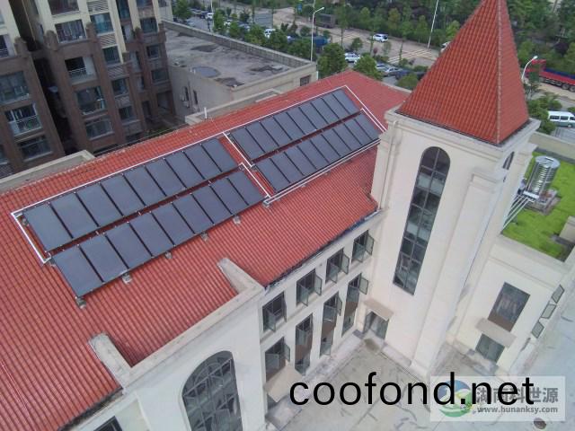 中房(fang)瑞緻4#地塊(kuai)幼兒園太陽能熱水係統工(gong)程