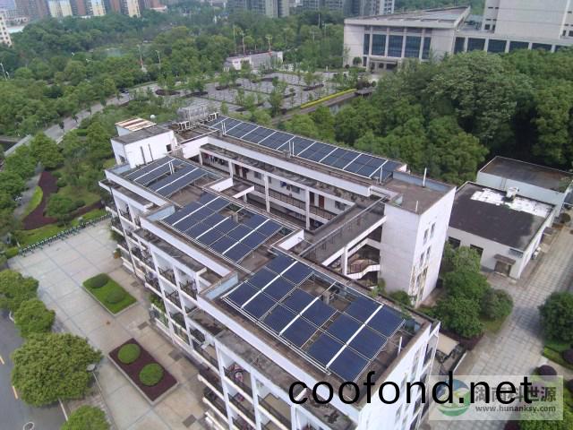 湖(hu)南(nan)省人(ren)民(min)政府武警樓及員工(gong)樓(lou)集中式太(tai)陽(yang)能熱(re)水(shui)係統工程(cheng)