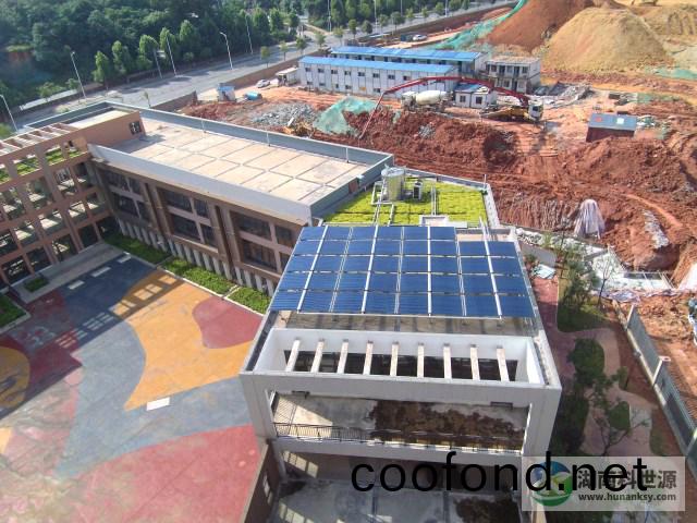 湘府(fu)世紀住(zhu)宅小區二期C區幼兒(er)園太陽能(neng)熱水係統工程