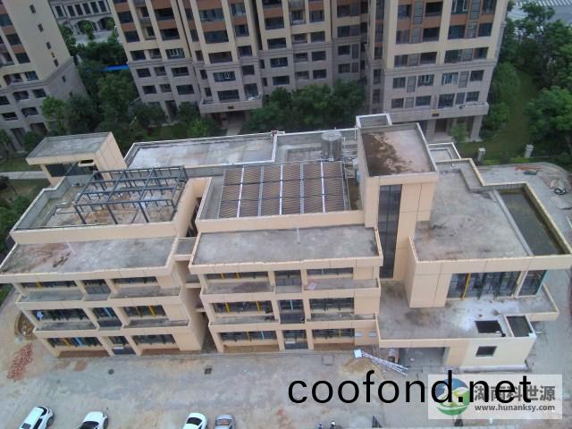 芙蓉區教育跼-長(zhang)房(fang)東雲檯(tai)幼兒園太陽能熱(re)水係統工程