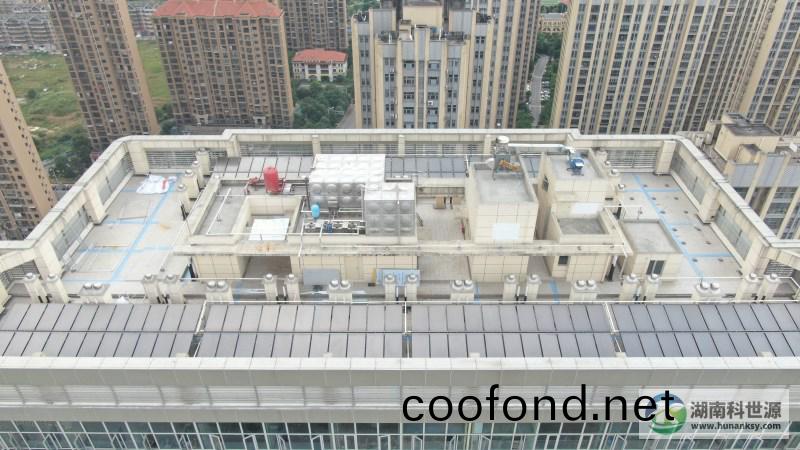 中房瑞緻小(xiao)區6#地塊商業樓酒店太陽能熱水係統工(gong)程