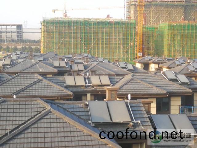 彆(bie)墅太陽能熱水工(gong)程