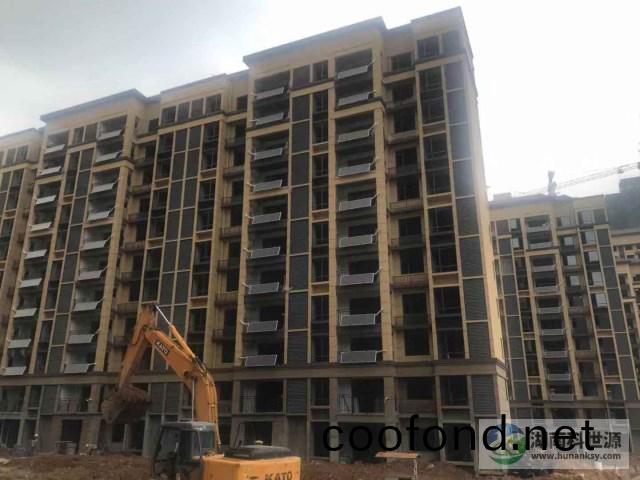 陽檯壁掛太陽能熱水器