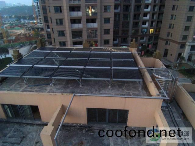 幼兒(er)園(yuan)太(tai)陽能(neng)熱水(shui)工程