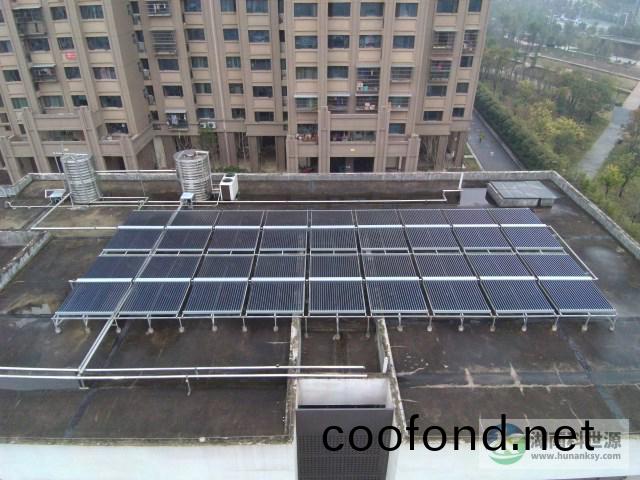 幼兒園屋頂太(tai)陽(yang)能熱水(shui)係(xi)統(tong)工程