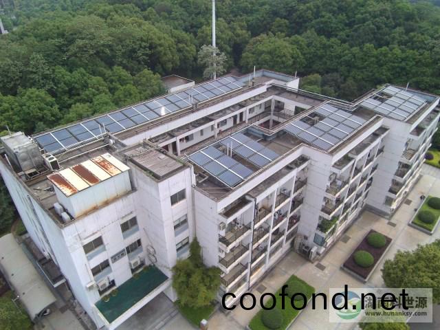 太陽能熱水係(xi)統工程