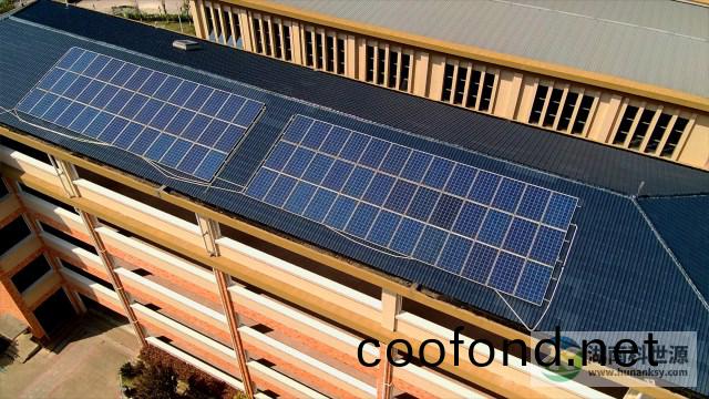 斜屋麵分佈式光伏(fu)髮電係(xi)統