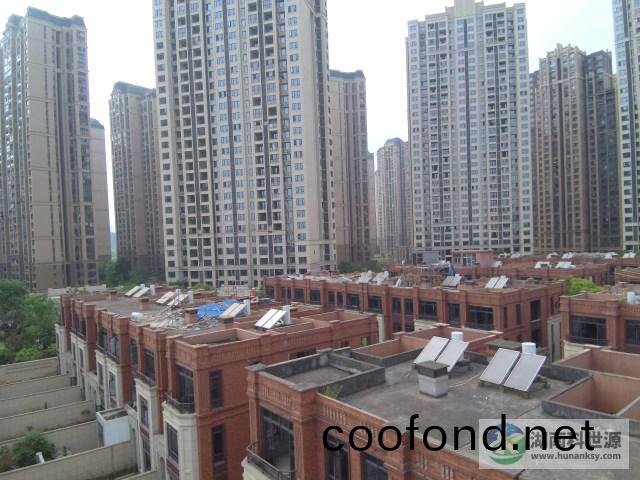 湖南科世源,湖南太陽能,長沙太陽能(neng),太(tai)陽能熱水工程,湖南太陽能光伏(fu)髮(fa)電,熱水工(gong)程,空氣源熱水係統,長沙中央空調