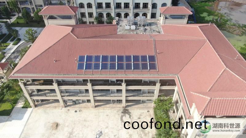 幼兒園部分太陽能(neng)熱水係統工程