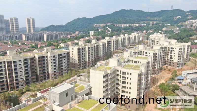 陽檯壁掛太陽(yang)能熱水器