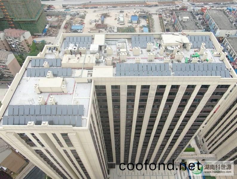 平闆太陽(yang)能集熱器